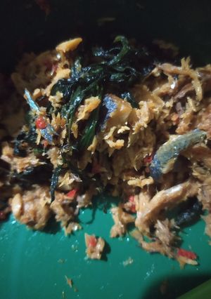 Foto resep Ikan Salem suwir kemangi