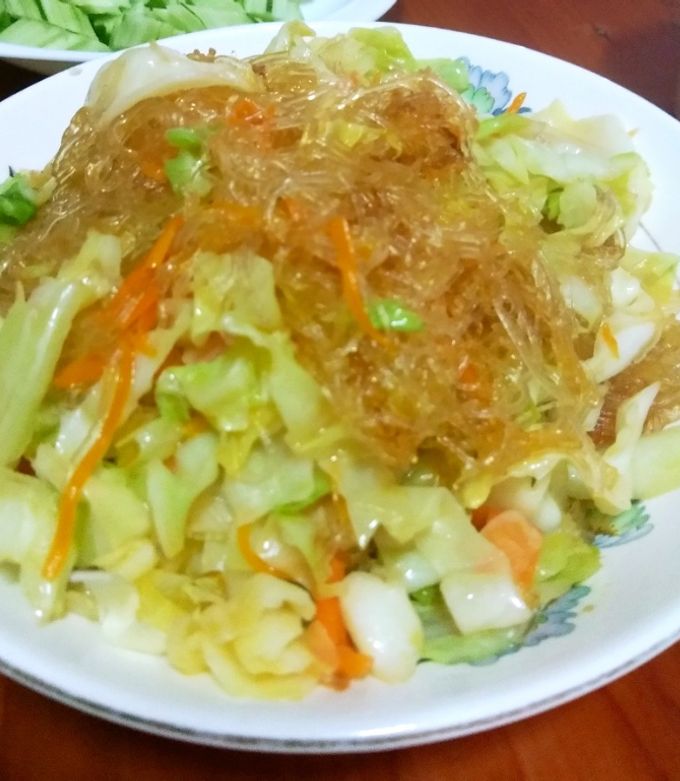 รูปของ ผัดวุ้นเส้นกะหล่ำปลี #กินผักรักสุขภาพ7