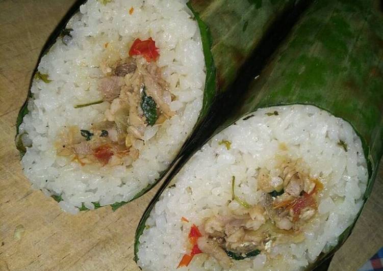 Resep Nasi Bakar Ayam Suwir Oleh Yusriani Cookpad