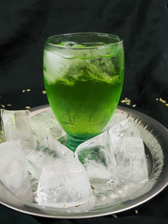 વરિયાળી શરબત (Variyali Sharbat Recipe In Gujarati) રેસીપી મુખ્ય ફોટો