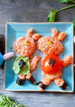 Hình của món Cơm bento: Peppa Pig và em trai (Cơm trộn nước tương).
