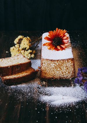 Una foto de Bizcocho de claras con aroma de naranja