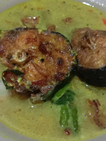 Cara Gampang Menyiapkan Resep Patin bumbu rujak pedes manis asin asem simpel yang Enak Banget Anti Ribet, Uenak Banget