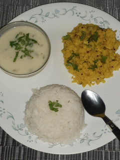 સુકી મગની દાળ (Suki Moong Dal Recipe In Gujarati) રેસીપી મુખ્ય ફોટો