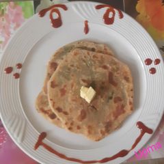 A picture of Rajasthani Missi Roti.