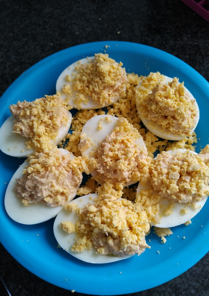 Una foto de Huevos rellenos