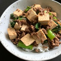 A picture of Beef Mince & Tofu Rice Bowl.