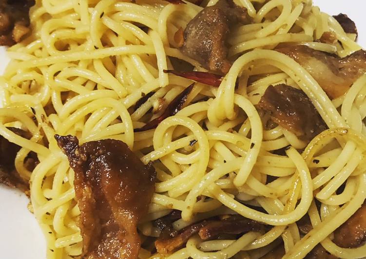 Bagaimana Membuat Olio aglio with bacon non halal yang Menggugah Selera