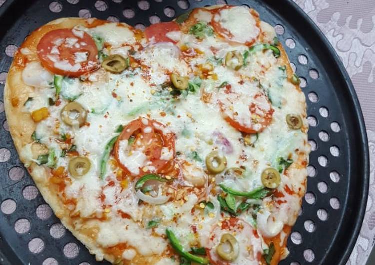 Step-by-Step Guide to Make Award-winning Veg pizza
