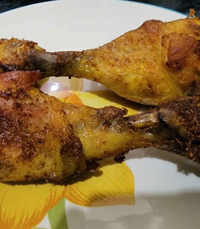 Foto resep Ayam Goreng Ungkep Bumbu Kuning