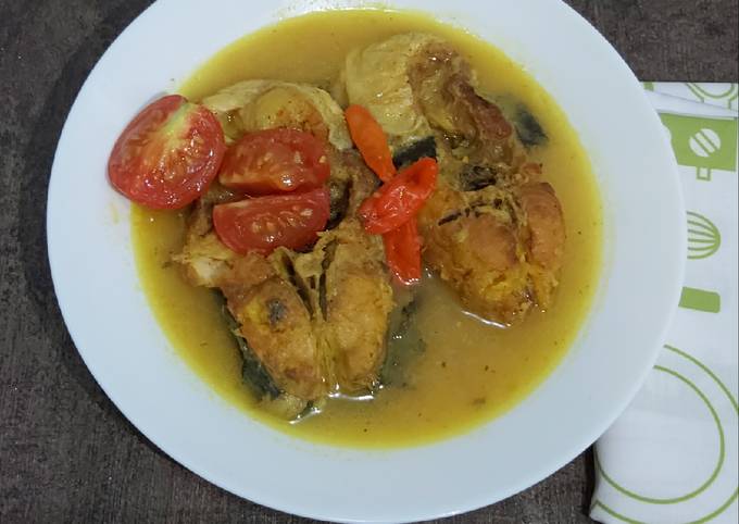 Bagaimana Menyiapkan Pindang patin yang Enak Banget