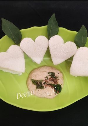 A picture of Peanut Chutney for idli dosa.