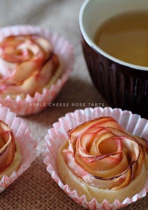Hình của món Apple Cheese Rose Tarts.