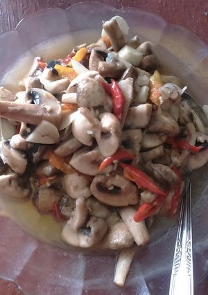 Foto resep Tumis Jamur Kancing sederhana