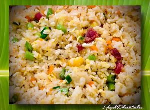 Hình của món Cơm Chiên Trứng Muối Lạp Xưởng.