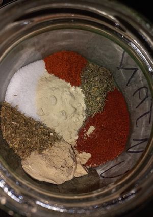 A picture of Cajun Seasoning.