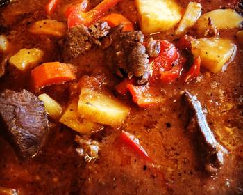 Easy Making Recipe Slow Cooker Beef Kaldereta Savory Delicious