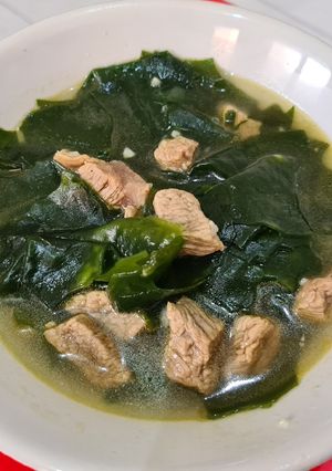 Foto resep Miyeok Guk (Sup Rumput Laut), resep asli orang Korea