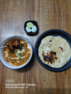 बटर चिकन (Butter chicken recipe in marathi) रेसिपी चे मुख्य फोटो