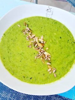 Una foto de Crema vegana de chícharos
