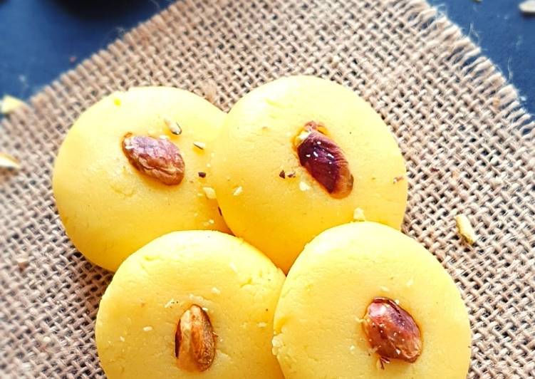 Simple Way to Prepare Any-night-of-the-week Instant kesar Peda With Milkpowder|Peda Recipe