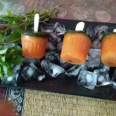 A picture of Papaya Popsicle.