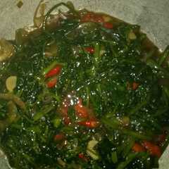 A picture of Tumis kangkung kecap bango simpel.