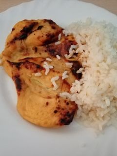 Una foto de Pollo honey o dulce