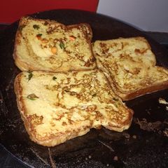 A picture of Salty spicy toast.