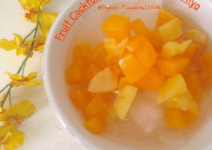 Resep Fruit Cocktail Es Buah Ala Kadarnya Oleh Rindaags Cookpad