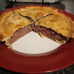 A picture of Homemade Corned Beef Pie.