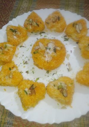 ब्रेड की दिल वाली मिठाई (bread ki dil wali mithai recipe in Hindi) रेसिपी मुख्य फोटो