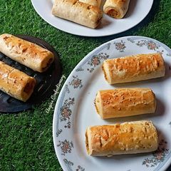 A picture of Fish roll.