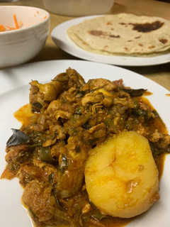 A picture of Chicken Curry.