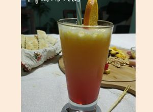 Una foto de Tequila Sunrise