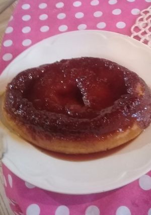 Una foto de Budín de pan😋