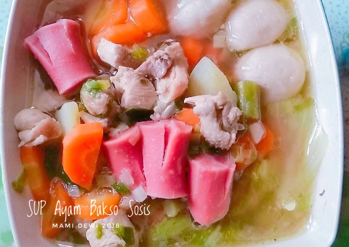 SUP Ayam Bakso Sosis