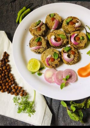 વેજ શામી કબાબ (Veg Shami Kebab Recipe In Gujarati) રેસીપી મુખ્ય ફોટો
