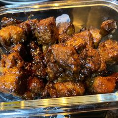 A picture of Marmite Quorn “Chicken”.