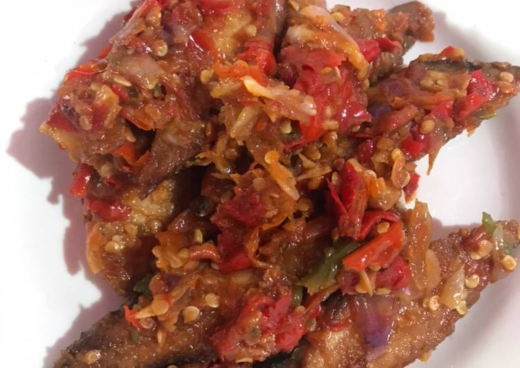 11. Ikan Tongkol Balado