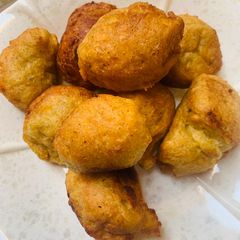 A picture of Plantain puff puff.