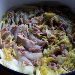 A picture of Layered Wombok & Pork.