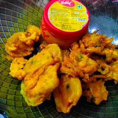 Mix veg fritters A picture of Mix veg fritters.