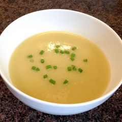 A picture of Leek and Celery Soup.