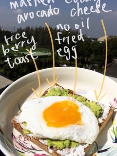 A picture of Happy Morning Toast 🍞🍳.