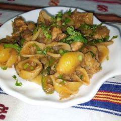 A picture of Sea Shell Pasta.