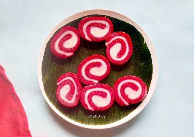 Resep Kue lapis gulung merah putih Resep Kue lapis gulung merah putih