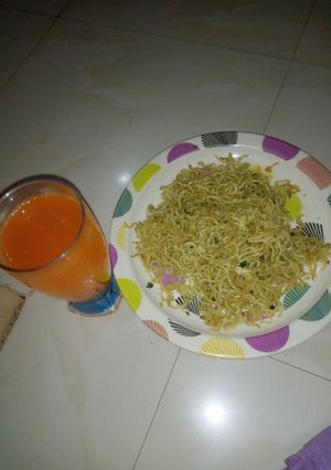 A picture of Fried indomie With egg.