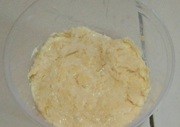 Homemade cream cheese