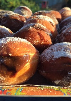 Una foto de 👩🏼‍🍳Bolas de fraile rellenas de dulce de leche 🤤